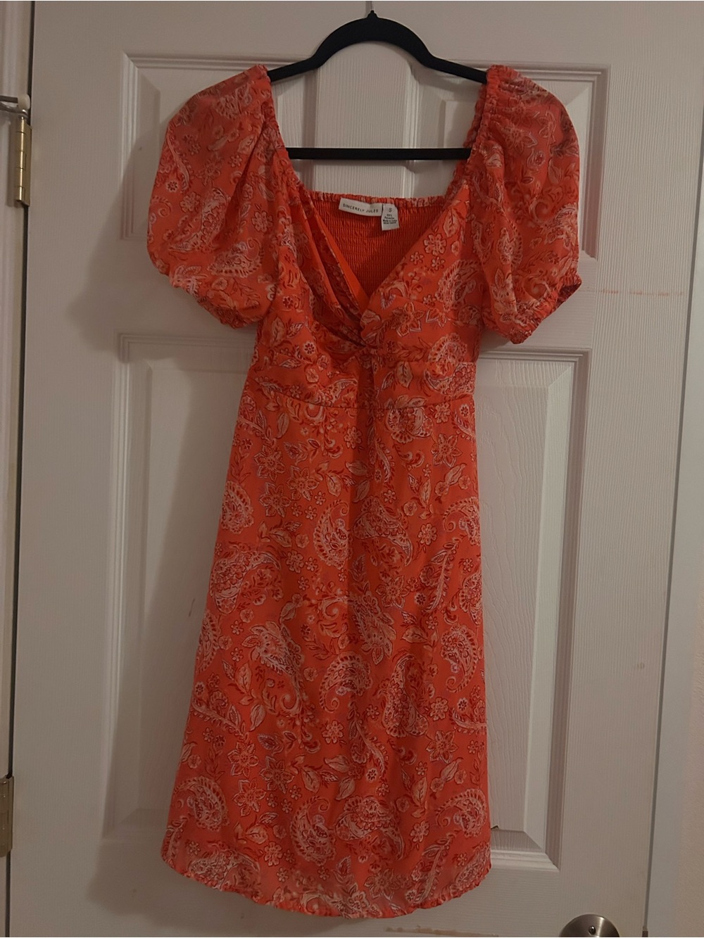 Sincerely Jules Coral Paisley Twist-Front Mini Dress - Picture 4 of 6
